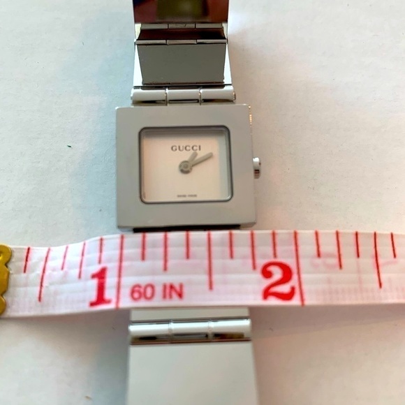 🩶Gucci 600L Stainless Steel Swiss Made Watch - Serial Number 0013486 - Picture 7 of 15